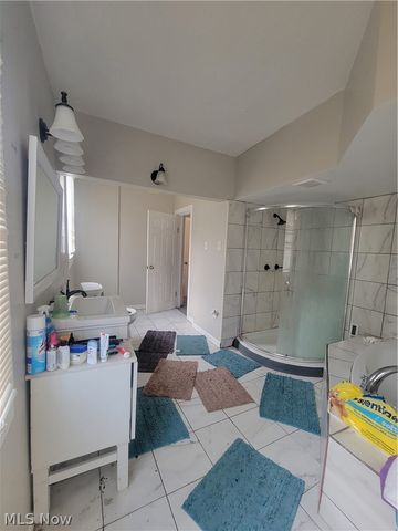 8118 Goodman Avenue, Cleveland, OH 44105