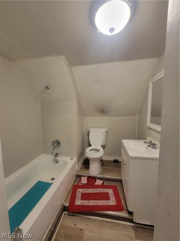 8118 Goodman Avenue, Cleveland, OH 44105