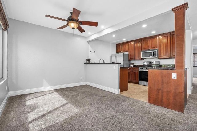 3187 Via Alicante 252, La Jolla, CA 92037