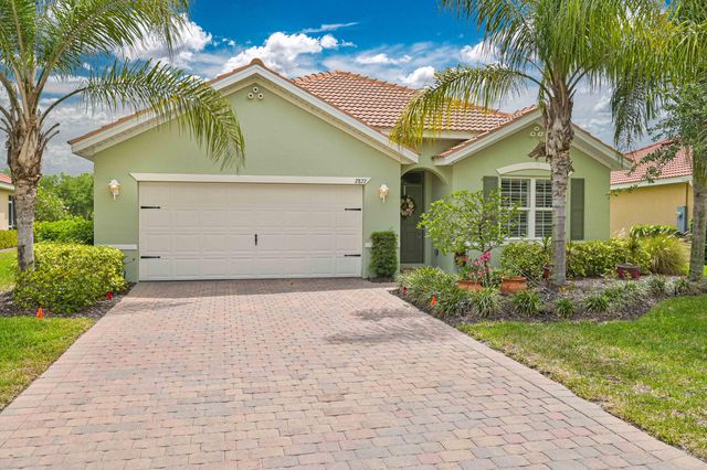 2877 Apple Blossom Drive, Alva, FL 33920