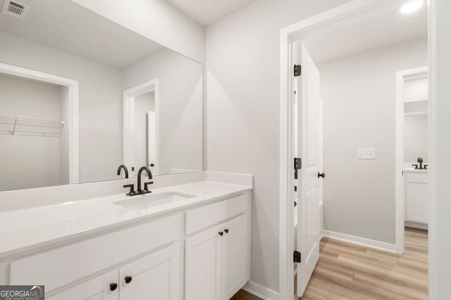 401 Amberleaf Cove, Mcdonough, GA 30252