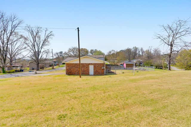 1415 Highland Way, Hixson, TN 37343