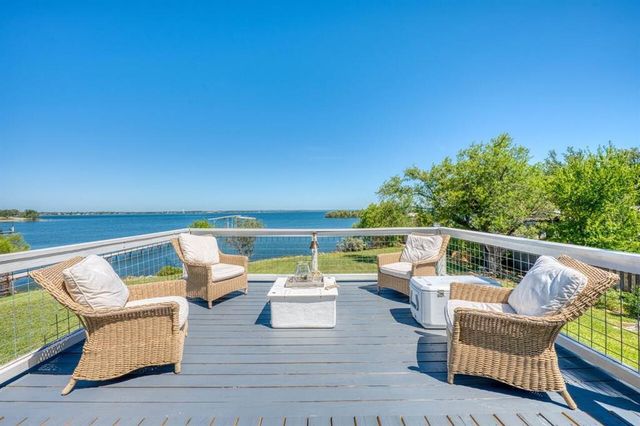 409 Island Lodges DR, Buchanan Dam, TX 78609