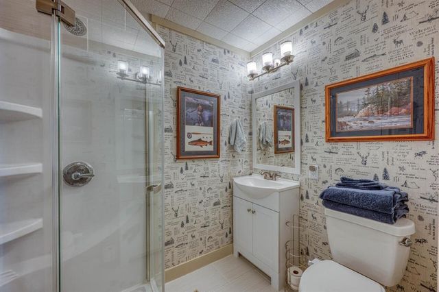 409 Island Lodges DR, Buchanan Dam, TX 78609