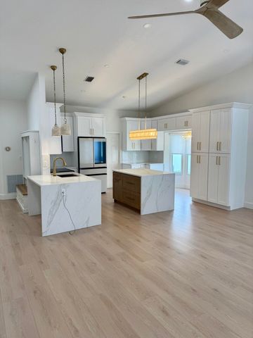 64 Paxford Lane, Boynton Beach, FL 33426