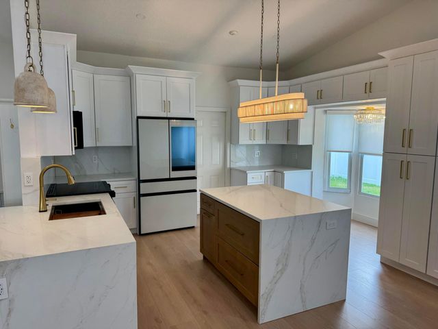 64 Paxford Lane, Boynton Beach, FL 33426