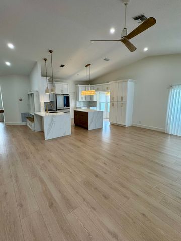 64 Paxford Lane, Boynton Beach, FL 33426