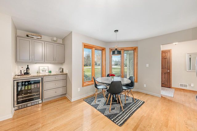 N41W32881 Neptune Bight, Nashotah, WI 53058