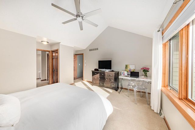 N41W32881 Neptune Bight, Nashotah, WI 53058