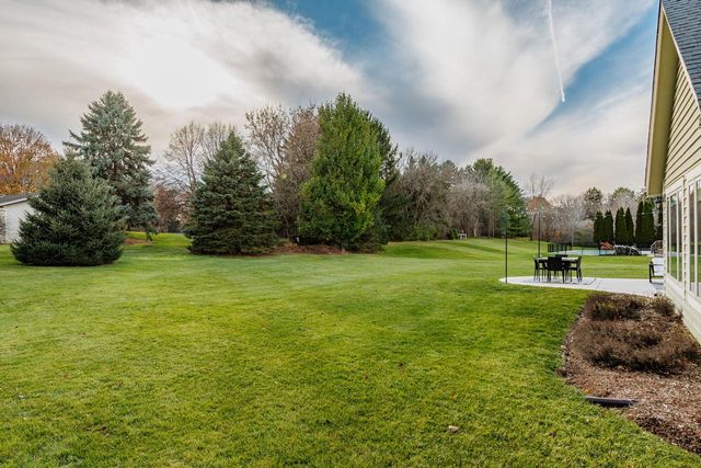 N41W32881 Neptune Bight, Nashotah, WI 53058