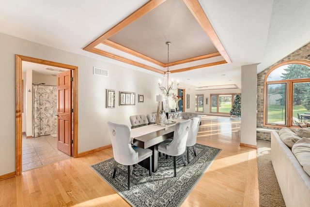 N41W32881 Neptune Bight, Nashotah, WI 53058