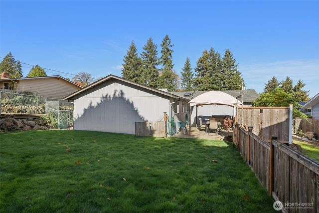 4913 S 161st Street, Tukwila, WA 98188