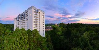 2460 PEACHTREE NW Road 304, Atlanta, GA 30305
