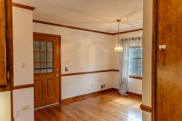 306 Green Tree Court, Spartanburg, SC 29302