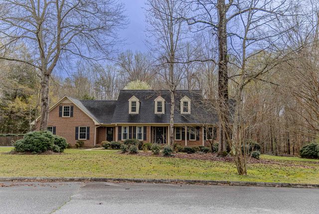 306 Green Tree Court, Spartanburg, SC 29302