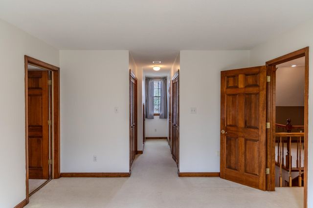 306 Green Tree Court, Spartanburg, SC 29302