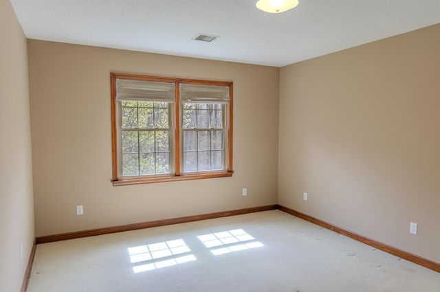 306 Green Tree Court, Spartanburg, SC 29302