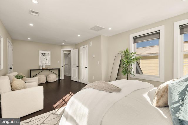 6519 PINEY BRANCH RD NW, Washington, DC 20012