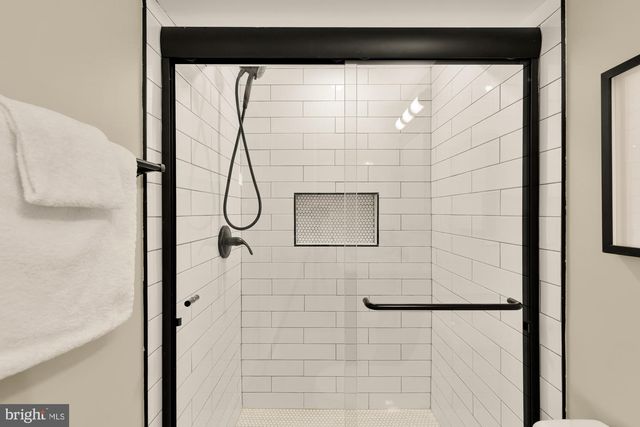 6519 PINEY BRANCH RD NW, Washington, DC 20012