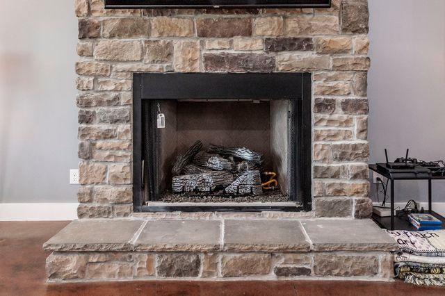 223 Cedar Hill Rd, Adams, TN 37010