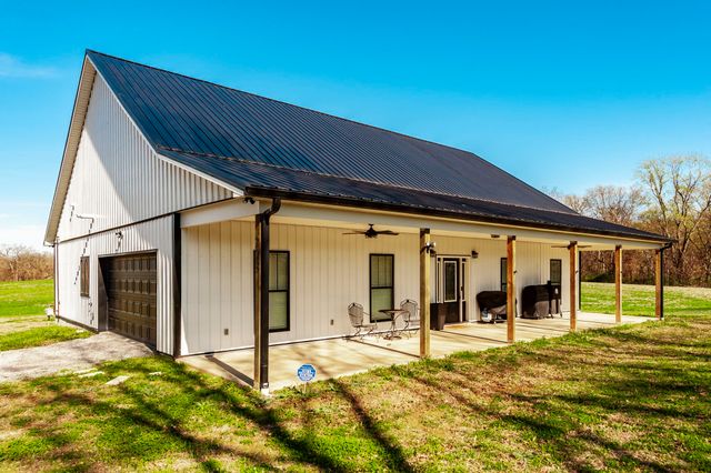 223 Cedar Hill Rd, Adams, TN 37010