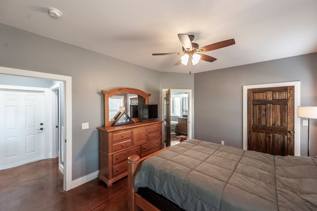 223 Cedar Hill Rd, Adams, TN 37010