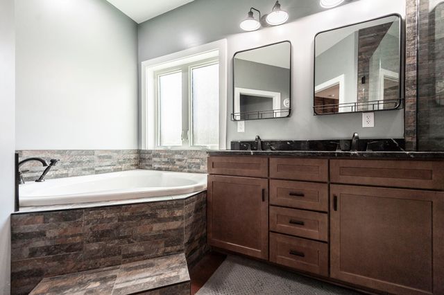 223 Cedar Hill Rd, Adams, TN 37010