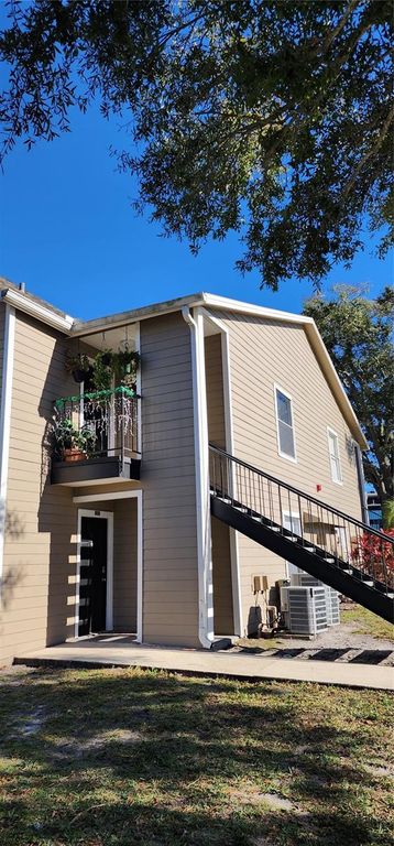 4768 WALDEN CIR 327, Orlando, FL 32811