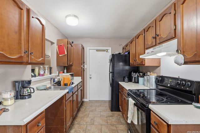 1119 Boling Brook, San Antonio, TX 78245