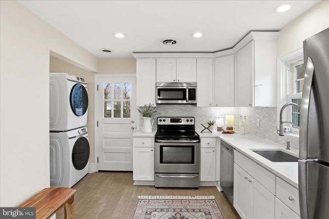 3215 MEMORIAL ST, Alexandria, VA 22306