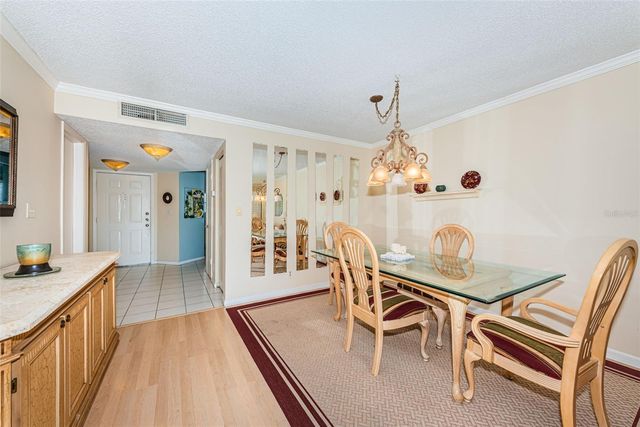 6080 BAHIA DEL MAR CIRCLE 112, St Petersburg, FL 33715