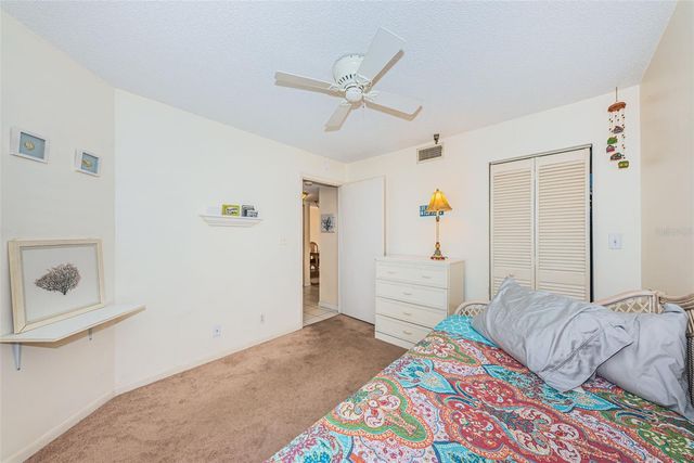 6080 BAHIA DEL MAR CIRCLE 112, St Petersburg, FL 33715