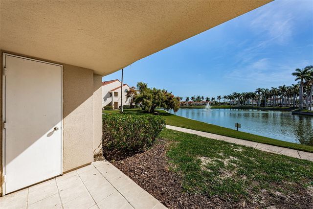 6080 BAHIA DEL MAR CIRCLE 112, St Petersburg, FL 33715