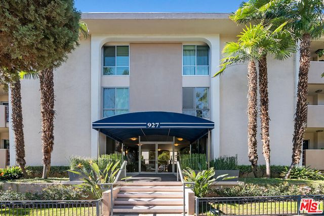 927 N Kings Road 107, West Hollywood, CA 90069