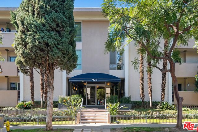 927 N Kings Road 107, West Hollywood, CA 90069