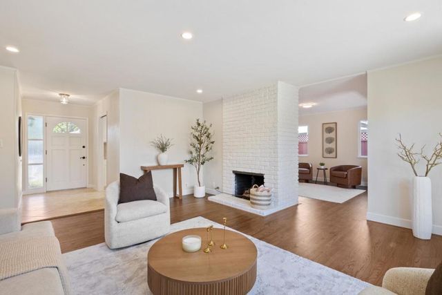4889 Clarendon Drive, San Jose, CA 95129