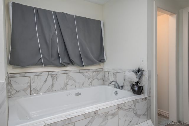 102 Chattahoochee Drive, Montgomery, AL 36117