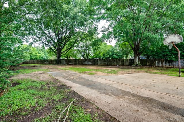 102 Chattahoochee Drive, Montgomery, AL 36117