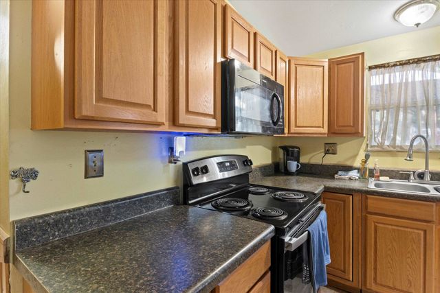 2747 Faringdon Drive, Tallahassee, FL 32303