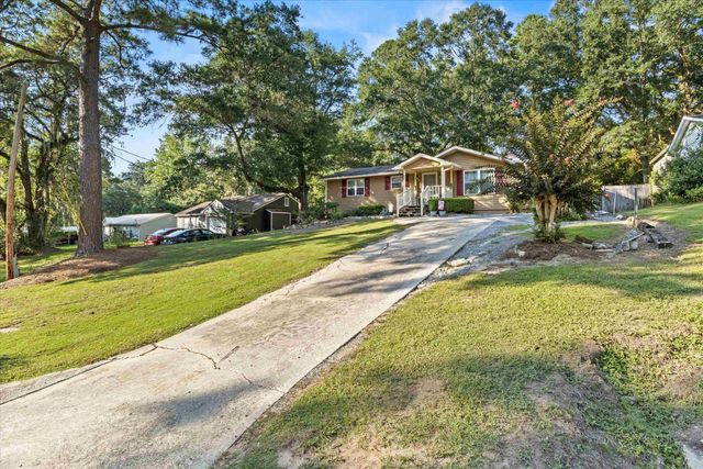 2747 Faringdon Drive, Tallahassee, FL 32303