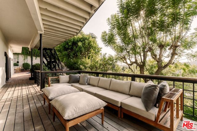 13490 Firth Drive, Los Angeles, CA 90210