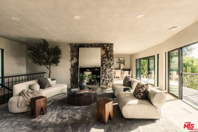 13490 Firth Drive, Los Angeles, CA 90210