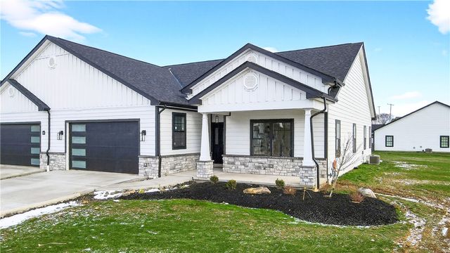 1167 VALLEY CLUB 115, Penn Twp, PA 15642