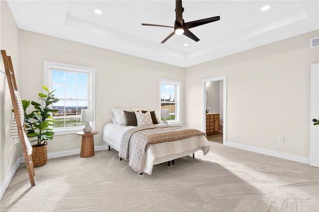 1167 VALLEY CLUB 115, Penn Twp, PA 15642