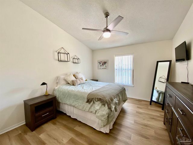 2299 Scenic Hwy Apt G6, Pensacola, FL 32503