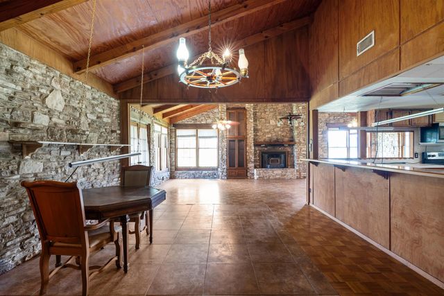 7 Tammy LN, Round Rock, TX 78665