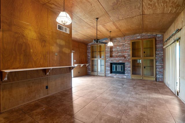7 Tammy LN, Round Rock, TX 78665