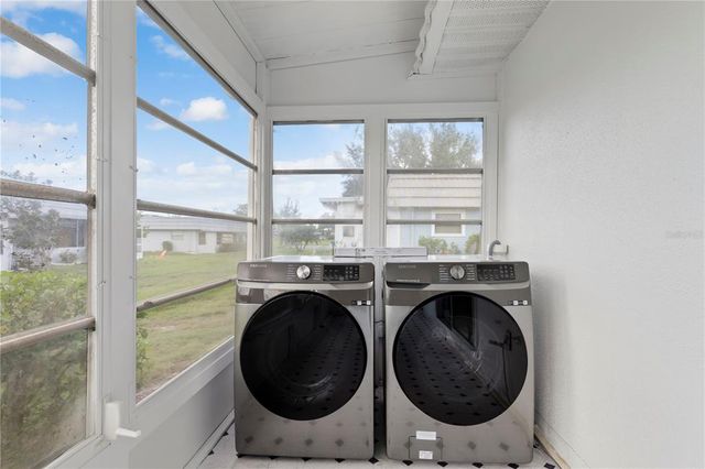 201 BEDFORD STREET 79, Sun City Center, FL 33573