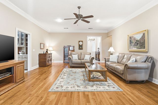 710 Glenwood Circle, Fairview, TX 75069