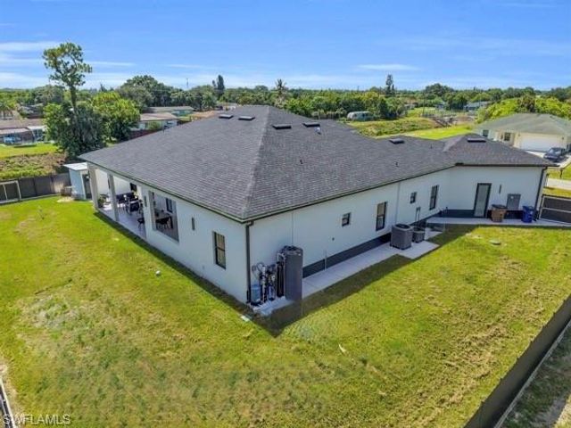 2500 2nd ST SW, Lehigh Acres, FL 33976